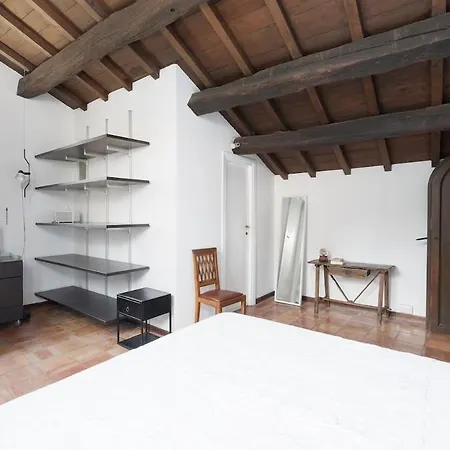 Luxury Heritage Penthouse - Navona Apartment *