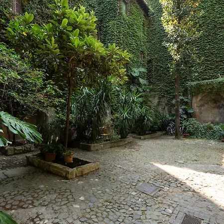Luxury Heritage Penthouse - Navona